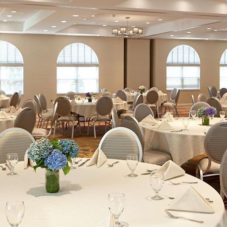 Hotel Doubletree By Hilton Cape Cod - Hyannis Extérieur photo
