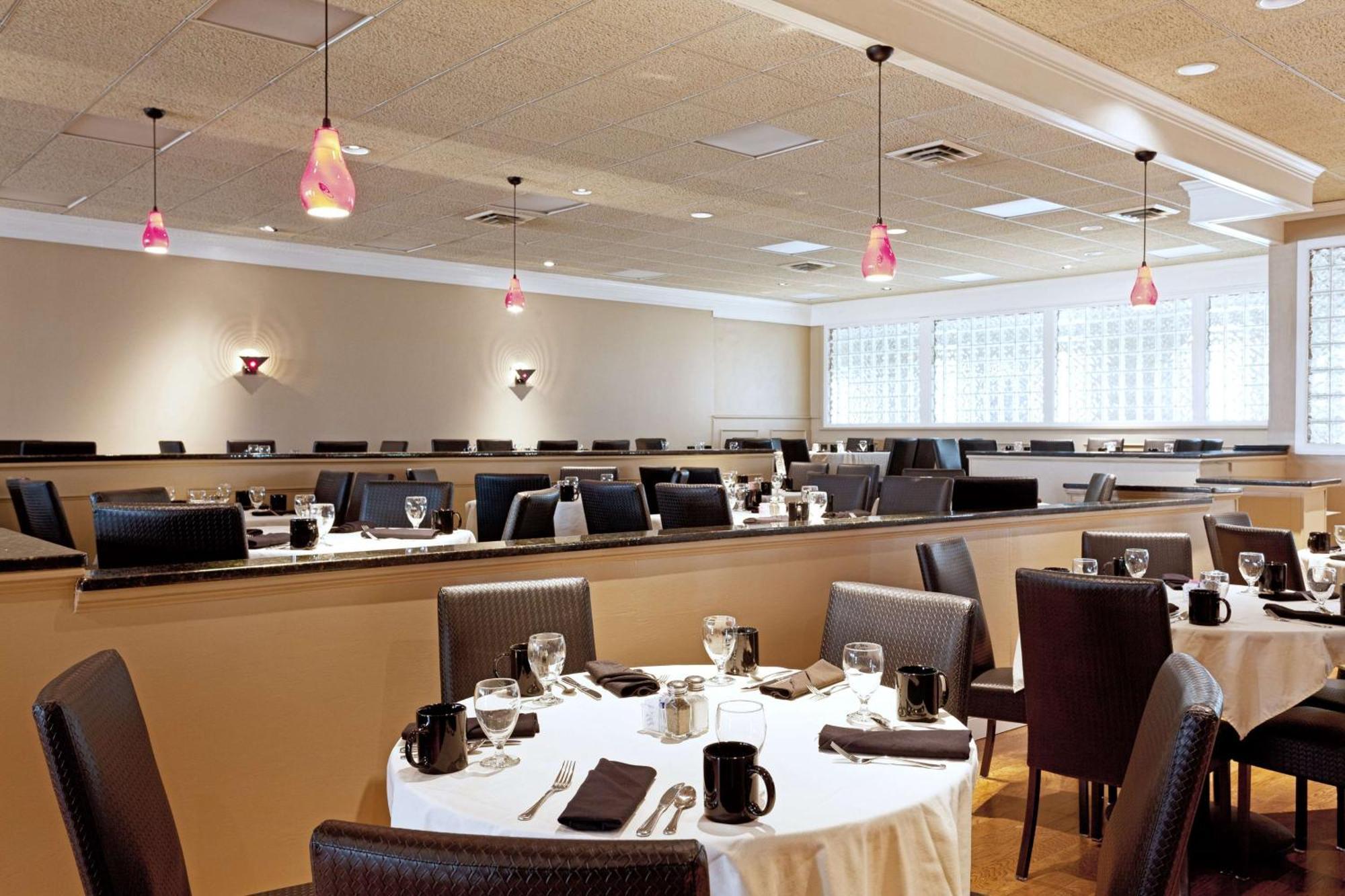Hotel Doubletree By Hilton Cape Cod - Hyannis Extérieur photo