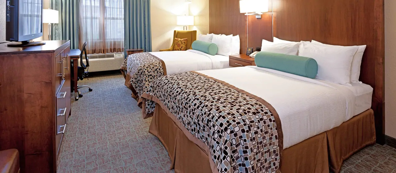 Hotel Doubletree By Hilton Cape Cod - Hyannis Extérieur photo